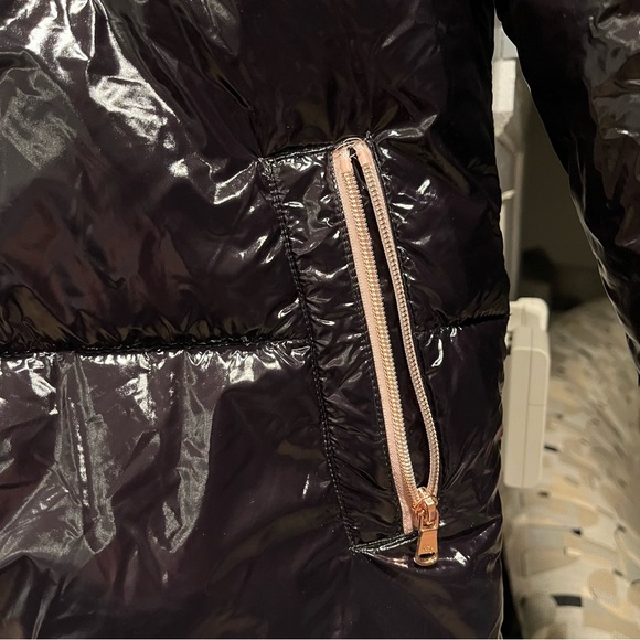 Brand new designer jacket for teenage girls. Fancy, warm & light - Picture 4 of 9